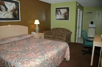 Bradford Inn & Suites Midland Exterior foto